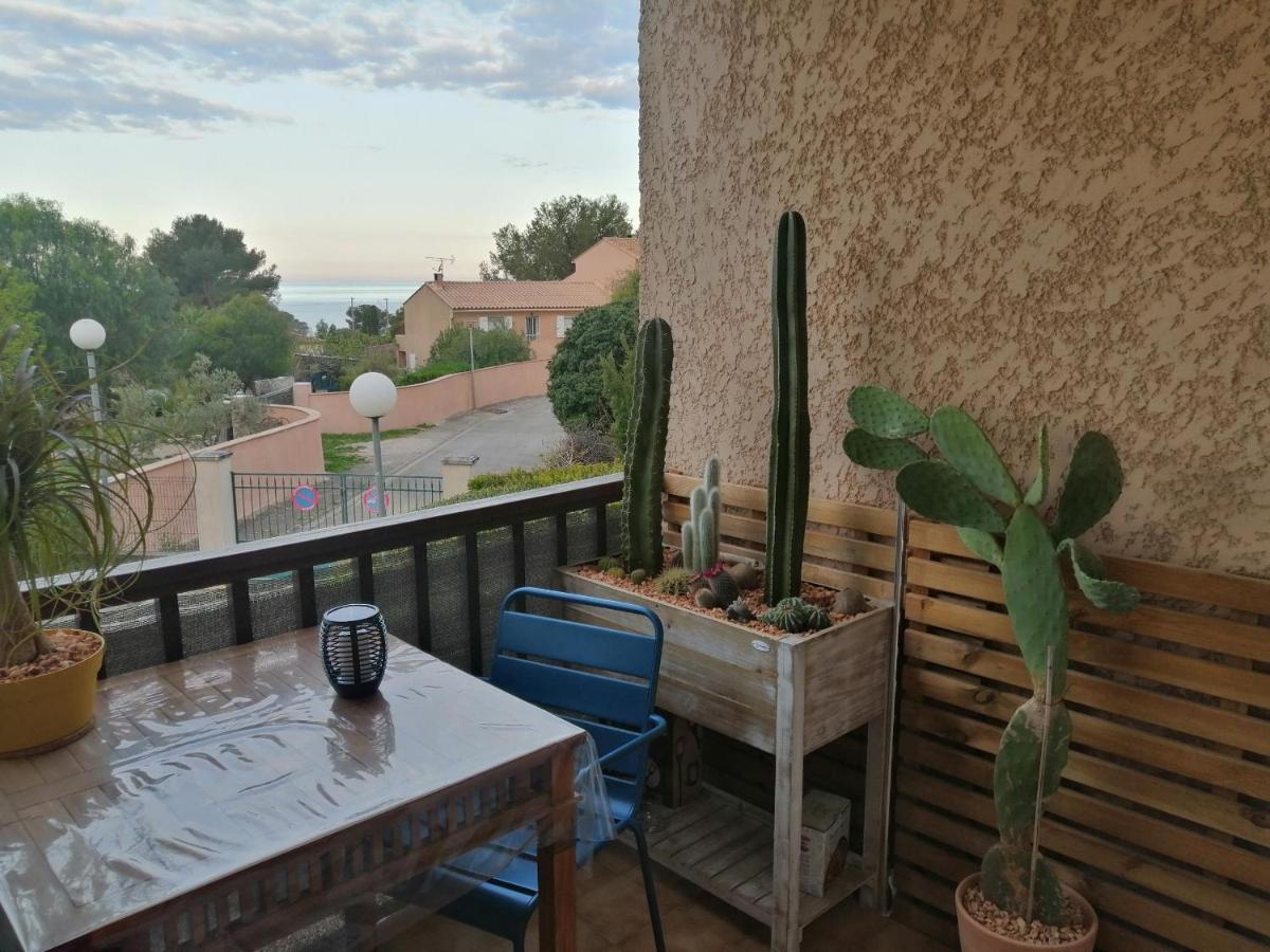Sanary Les Gorguettes, Studio Avec Terrasse Vue Mer, A 10 Min A Pieds De La Plage エクステリア 写真